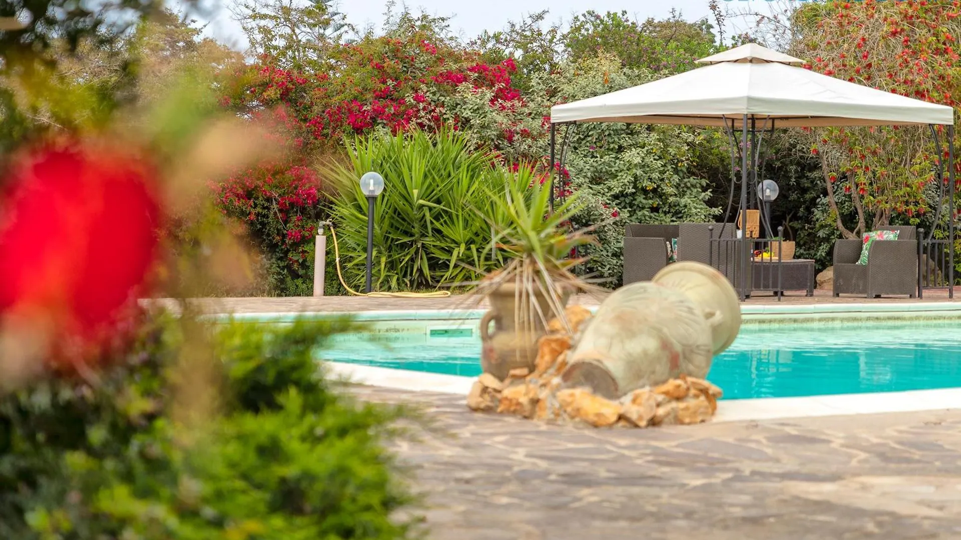 Villa Il Melograno Campanedda Italia