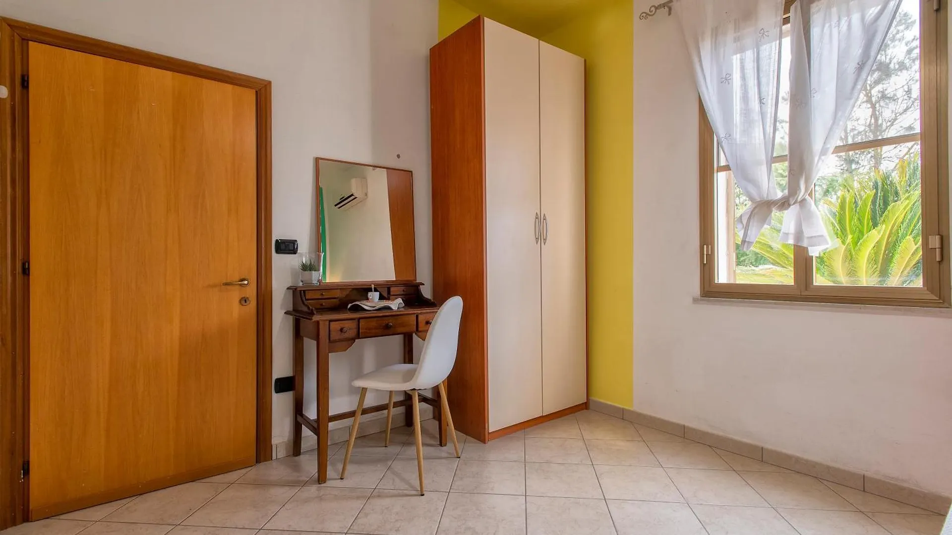 Villa Melograno With Exclusive Swimming Pool Surrounded By Greenery Campanedda 0*,